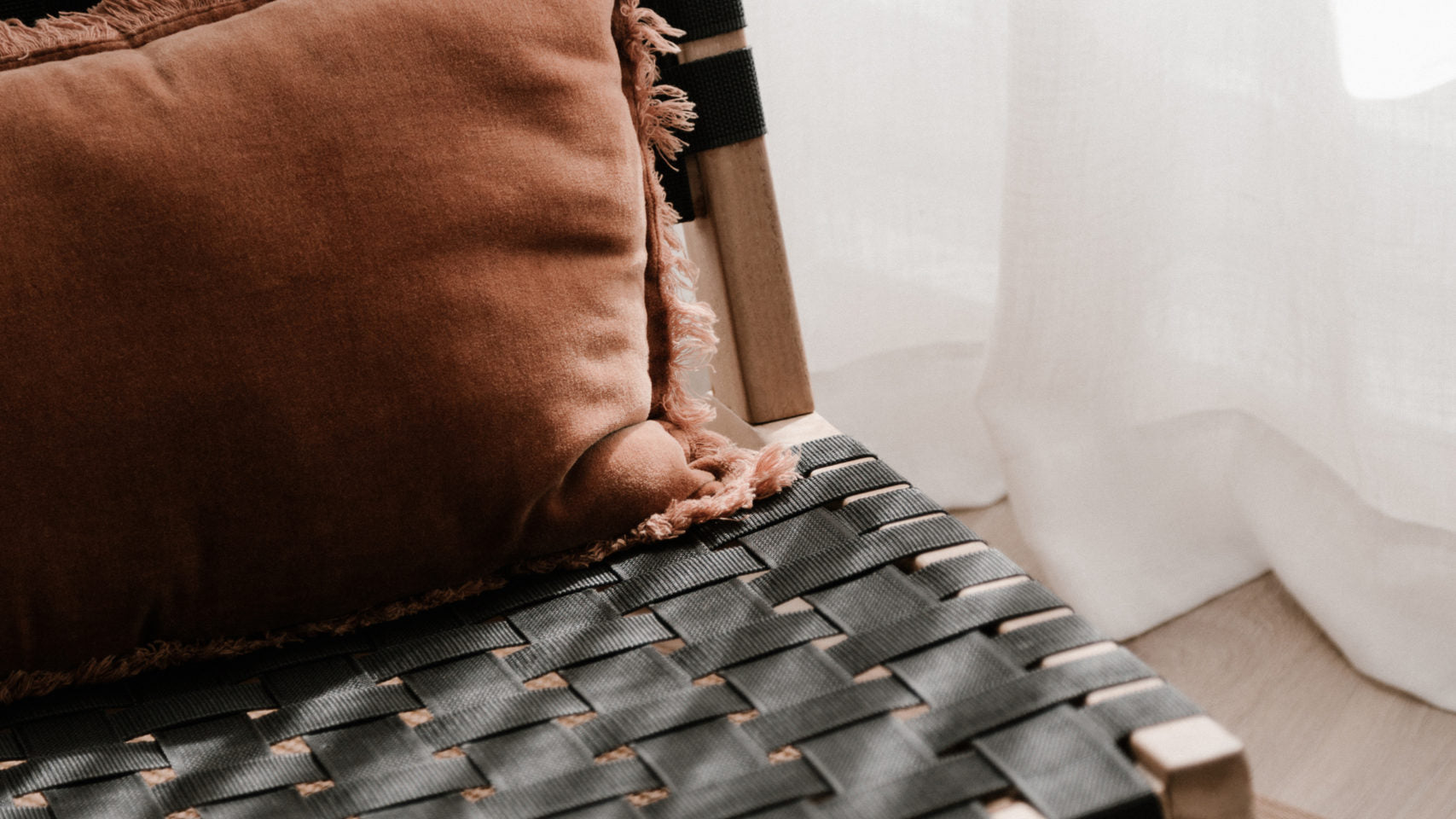 Price vs. Power: How to Choose a Mailing List Provider